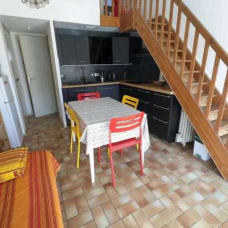Vila T3 Mezzanine Climatisee, Proche Plage, Parking Et Terrasse - 6 Pers - Fr-1-797-56